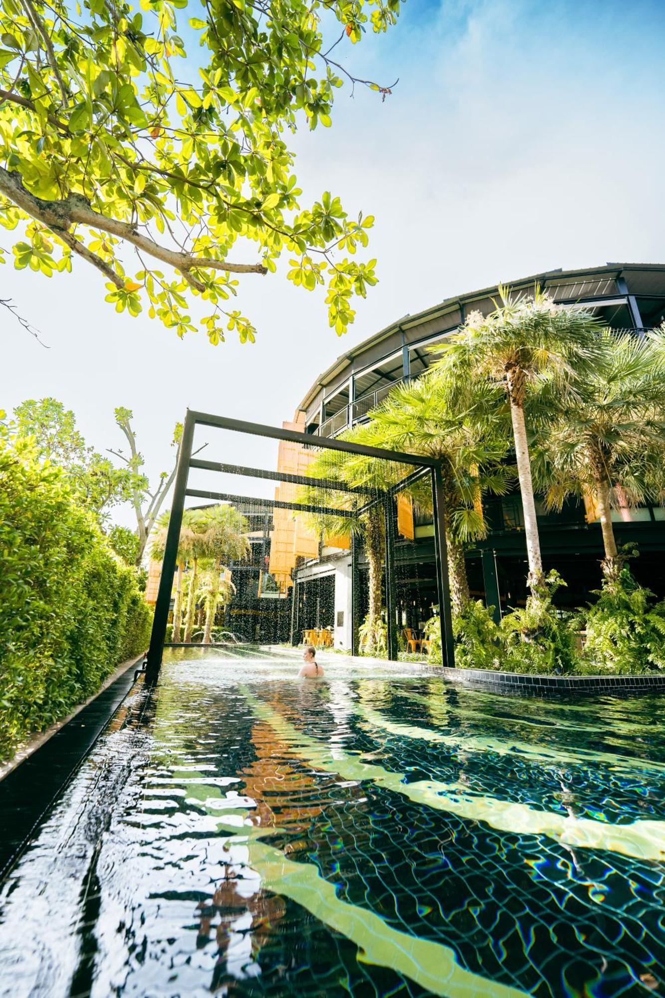 Hivetel Hotel Chalong Exterior foto